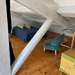 Appartement atypique sous les toits d\'Avignon au cœur de l\'intra-muros