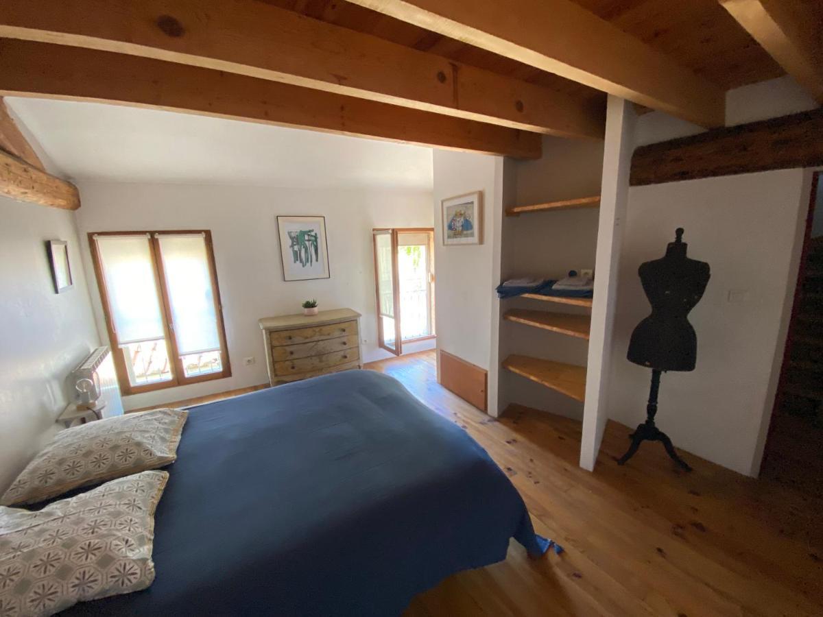 Atypique Sous Les Toits D'avignon Au Cœur De L'intra-muros Appartement