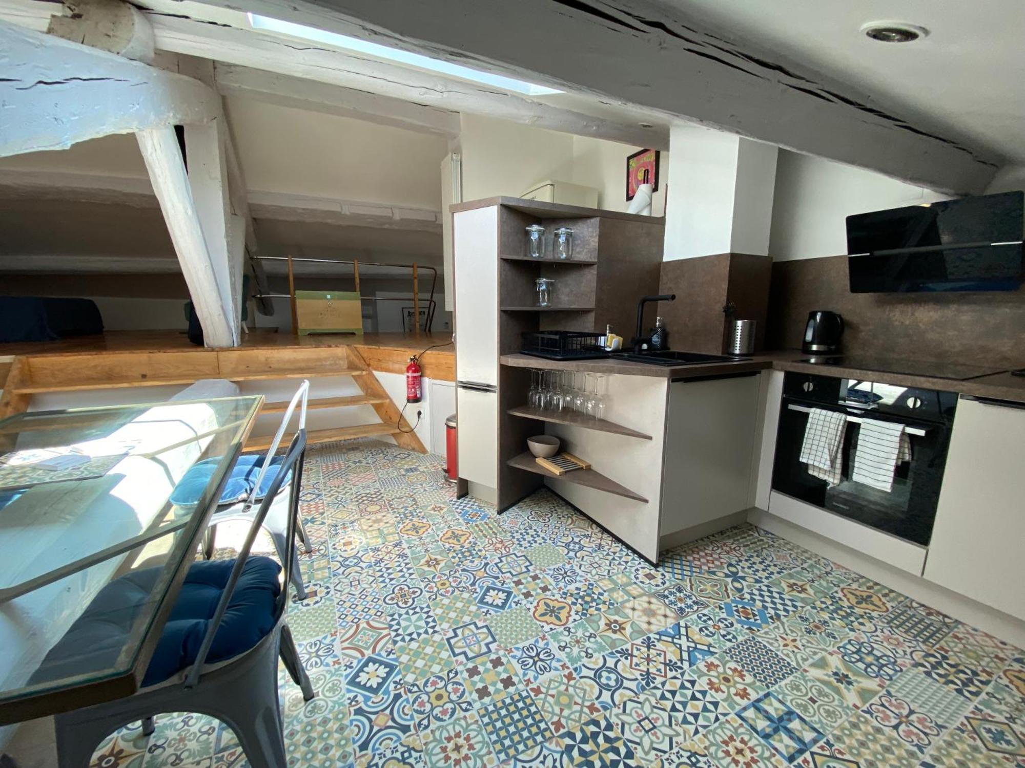 Appartement Atypique Sous Les Toits D'avignon Au Cœur De L'intra-muros Avignon